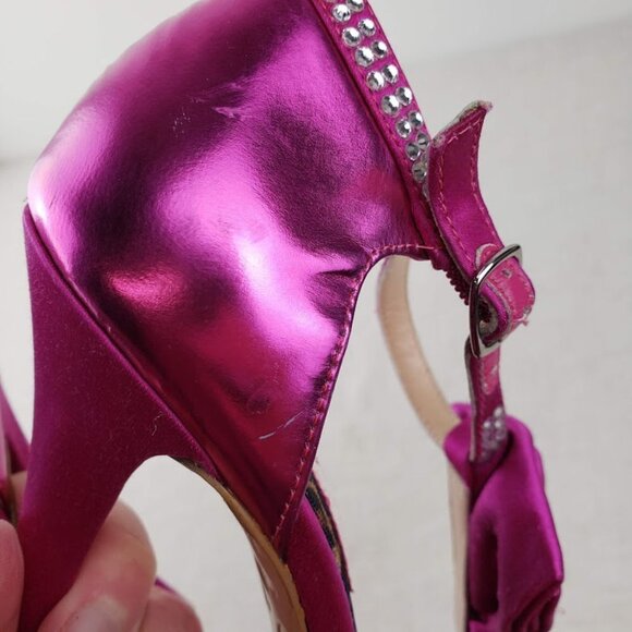 Betsey Johnson Stiletto Heels Strappy Fuschia Pink Rhinestone Bow Size 6.5 - Picture 13 of 14